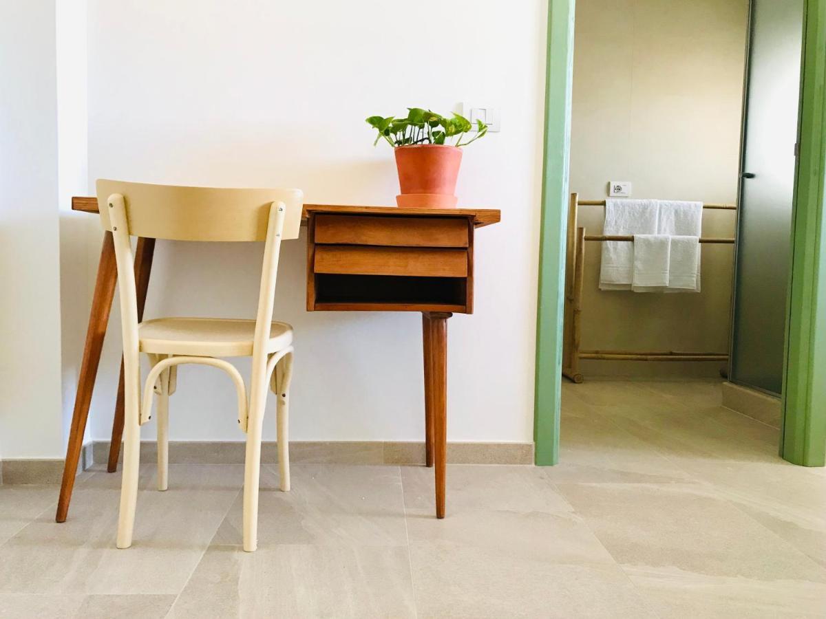 Velia Acomodação com café da manhã Veglie Exterior foto